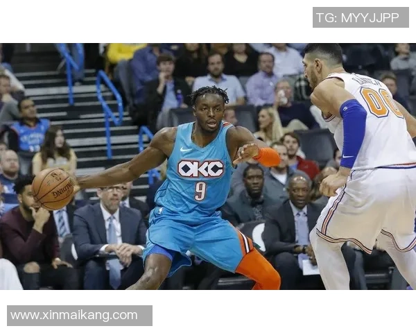 李慕豪的篮球之路从青涩少年到职业球员的成长与蜕变